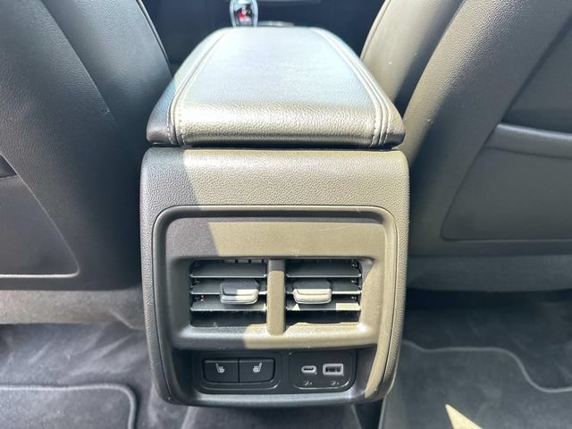 Used 2023 Cadillac XT4 Premium Luxury w/ Enhanced Visibility Package AWD/4WD image 13