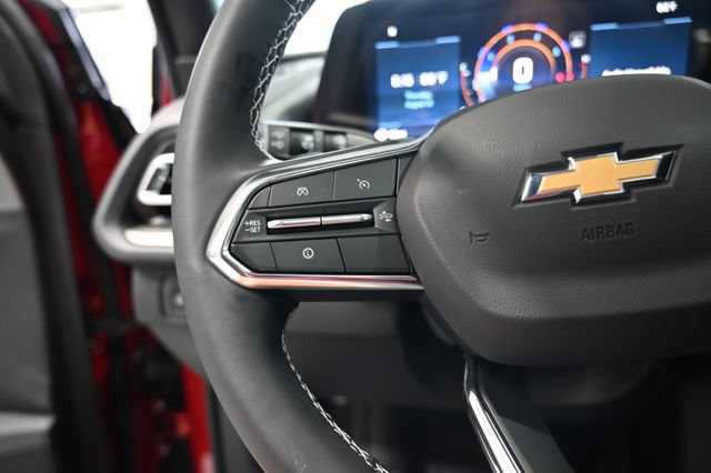 New 2027 Chevrolet Traverse LT w/ Sun and Wheel Package FWD image 23