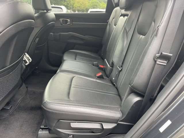 Used 2024 Kia Sorento S AWD/4WD image 10
