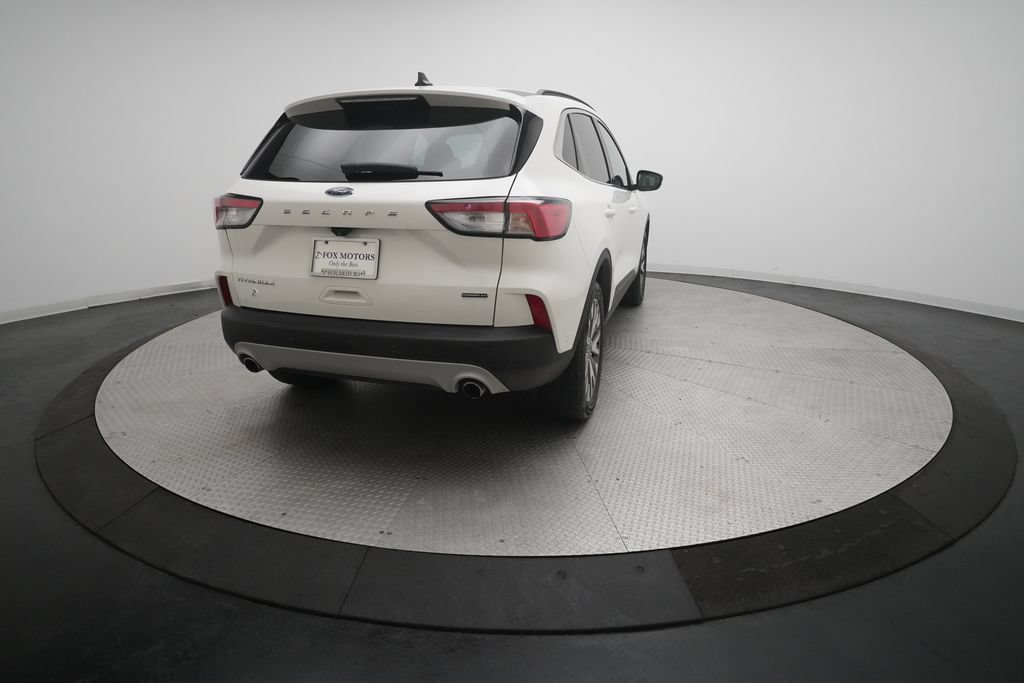 Used 2021 Ford Escape Titanium AWD/4WD image 13