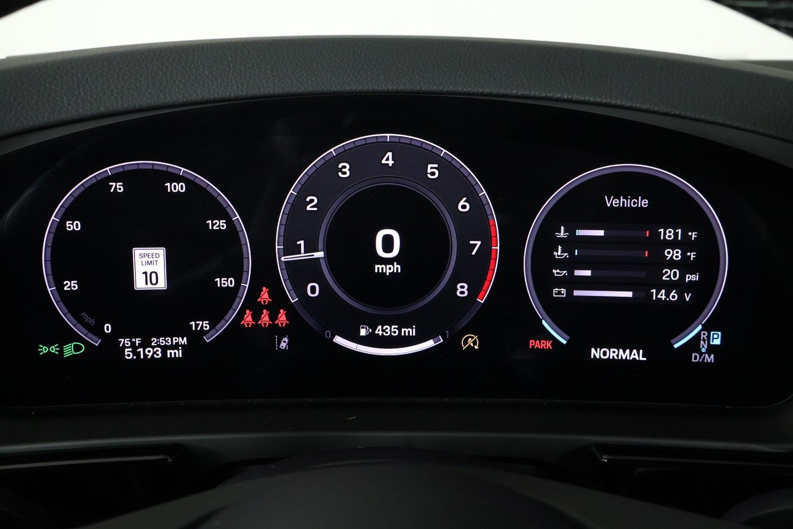 Certified 2026 Porsche Cayenne AWD/4WD image 16
