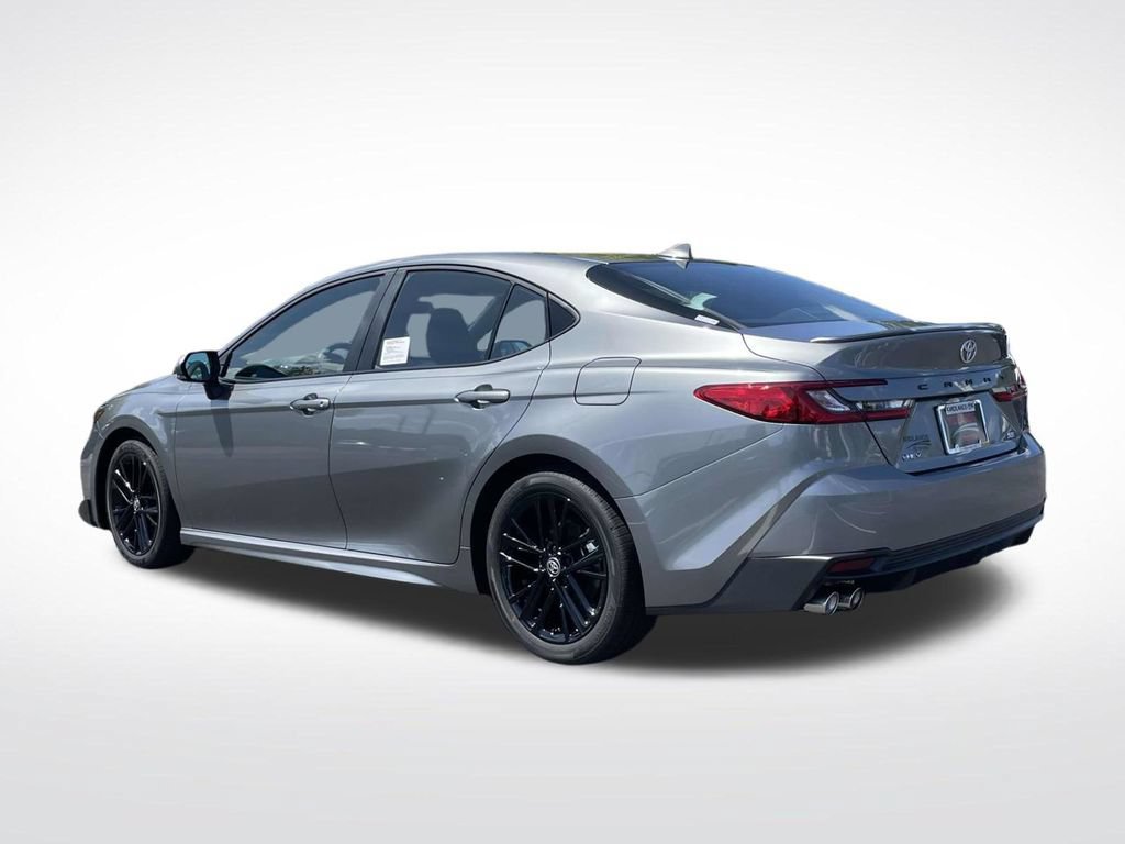 Used 2026 Toyota Camry SE w/ Convenience Package FWD image 4