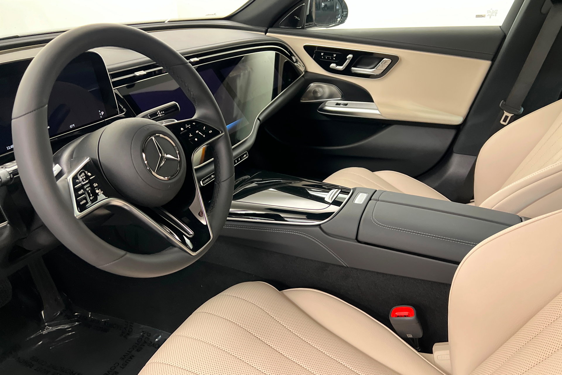 New 2026 Mercedes-Benz E 350 4MATIC Sedan image 15