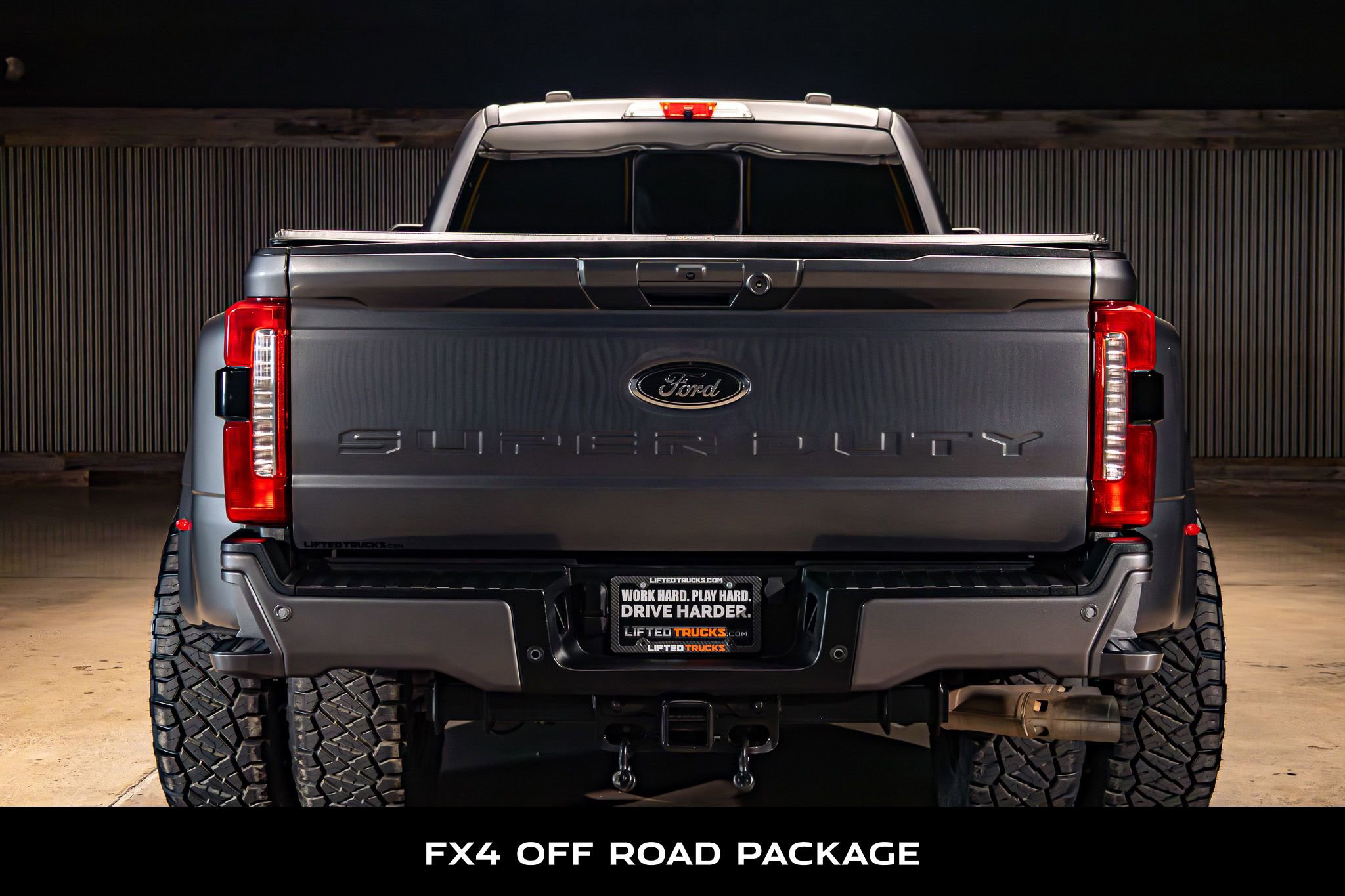Used 2023 Ford F350 Lariat w/ FX4 Off-Road Package AWD/4WD image 7