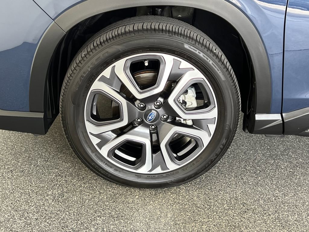 Certified 2023 Subaru Ascent Limited w/ Technology Package image 28