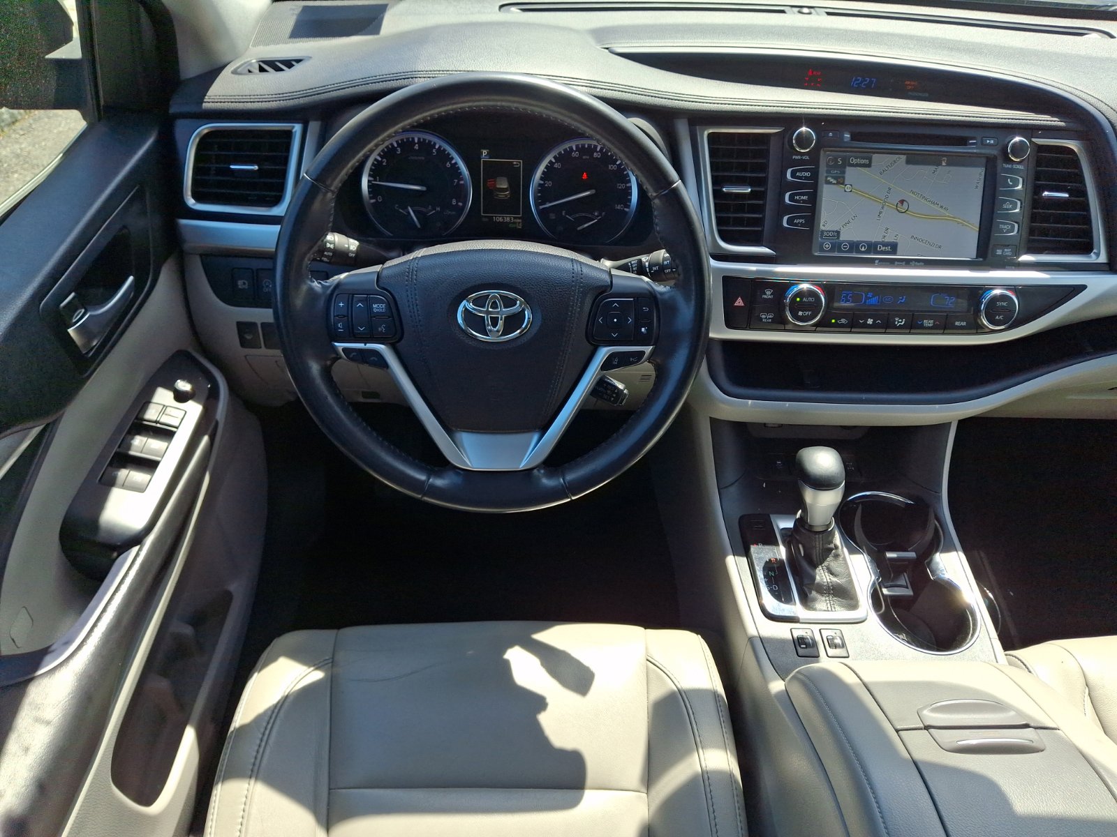 Used 2018 Toyota Highlander XLE image 13