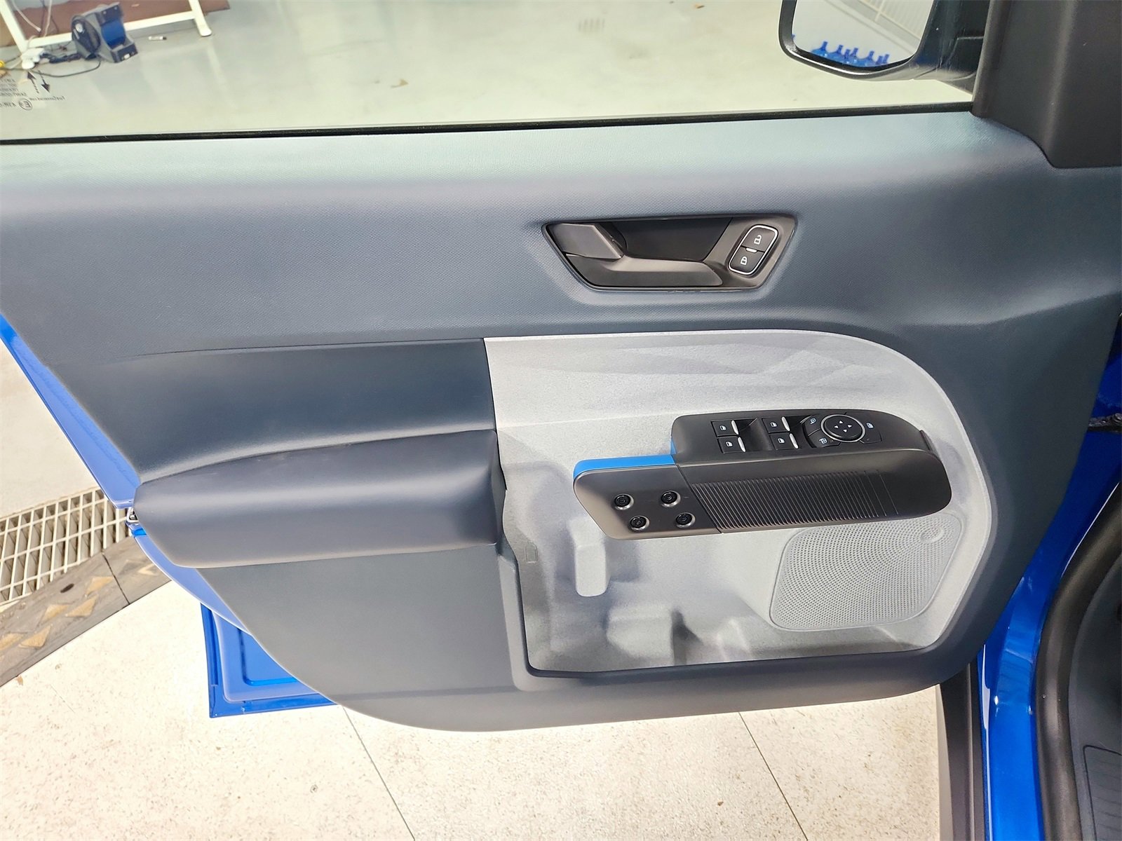 New 2025 Ford Maverick XLT w/ XLT Luxury Package image 33