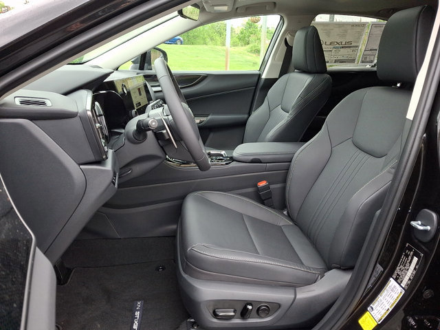 New 2026 Lexus NX 350 AWD image 9