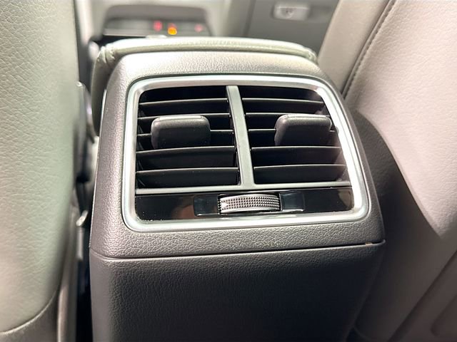 Used 2017 Audi Q3 2.0T Premium Plus w/ Premium Plus Package image 27