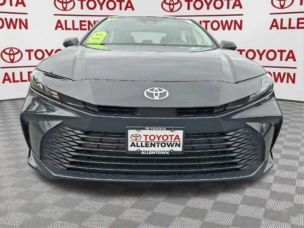 Used 2025 Toyota Camry LE FWD image 2