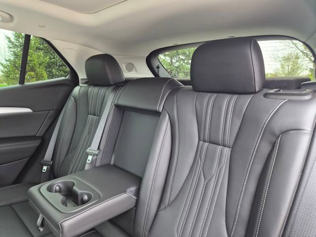 Used 2024 Buick Envision Avenir AWD/4WD image 41