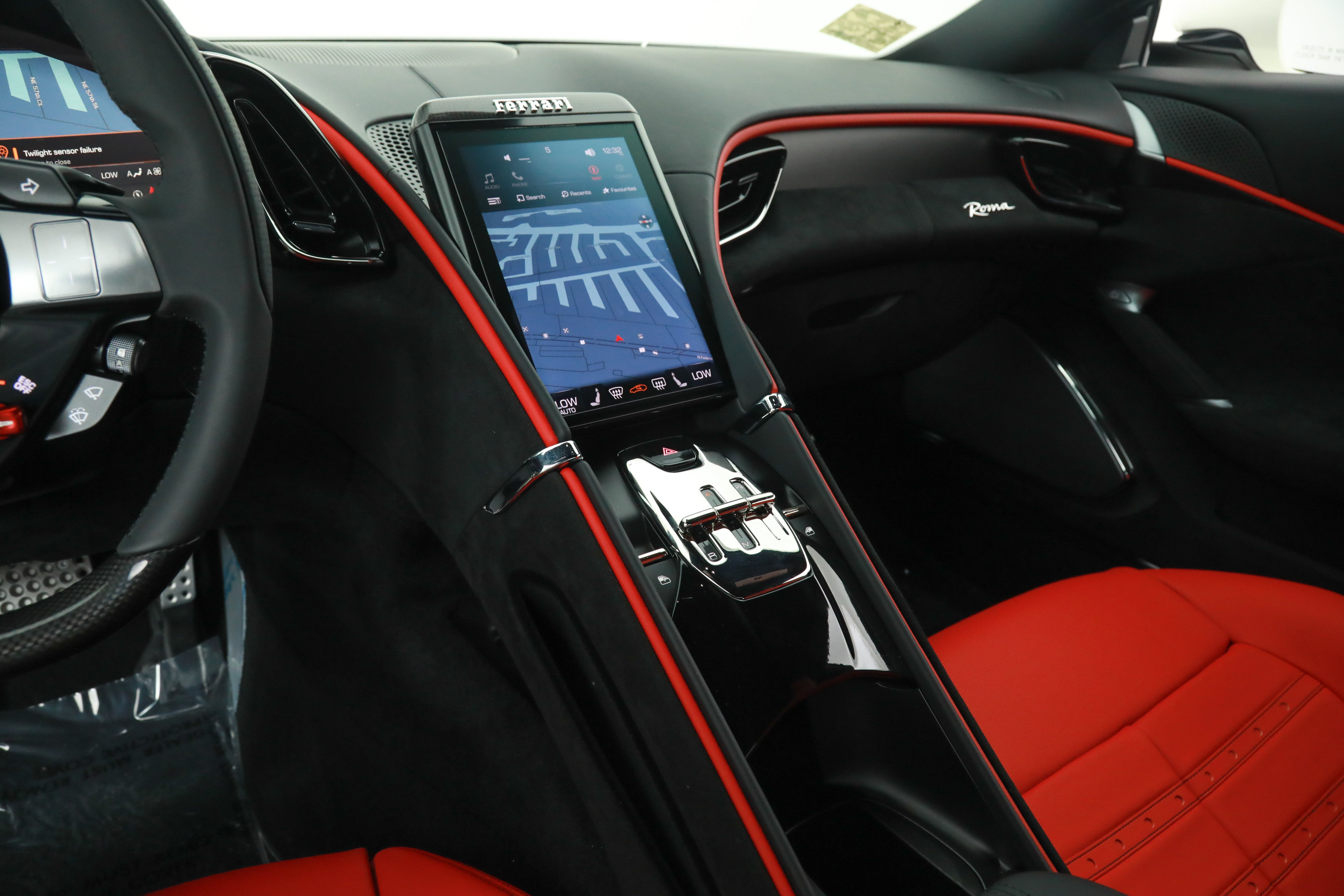 Certified 2024 Ferrari Roma RWD image 27