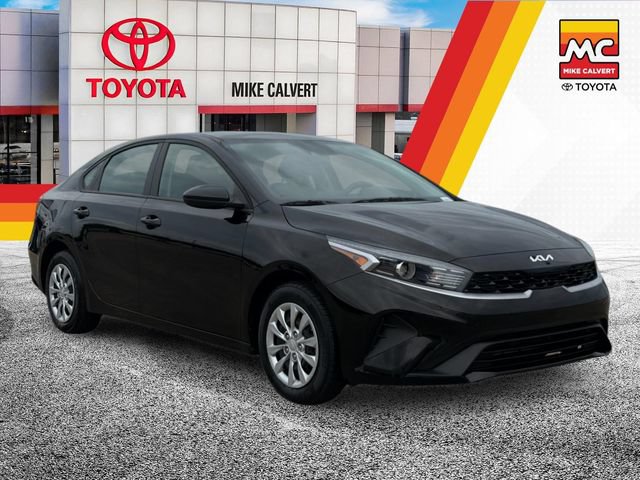 Used 2024 Kia Forte LX FWD image 7