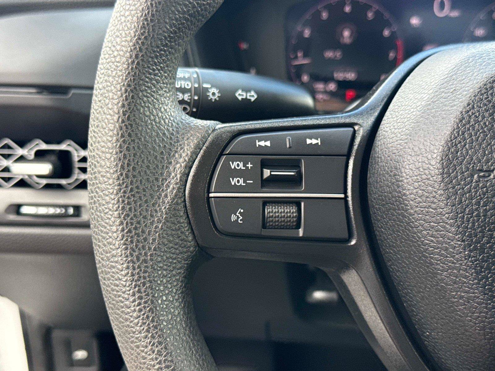 Certified 2024 Honda Accord EX image 29
