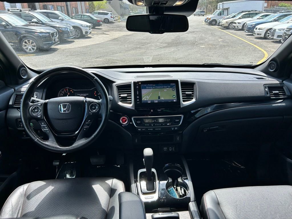 Used 2017 Honda Ridgeline Black Edition image 9