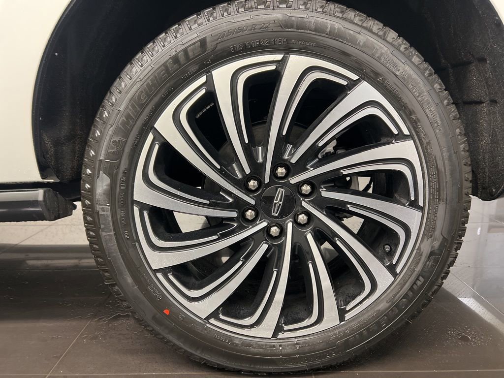 New 2026 Lincoln Navigator Black Label AWD/4WD image 7