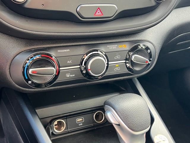 Certified 2023 Kia Soul LX w/ Option Group 015 image 21