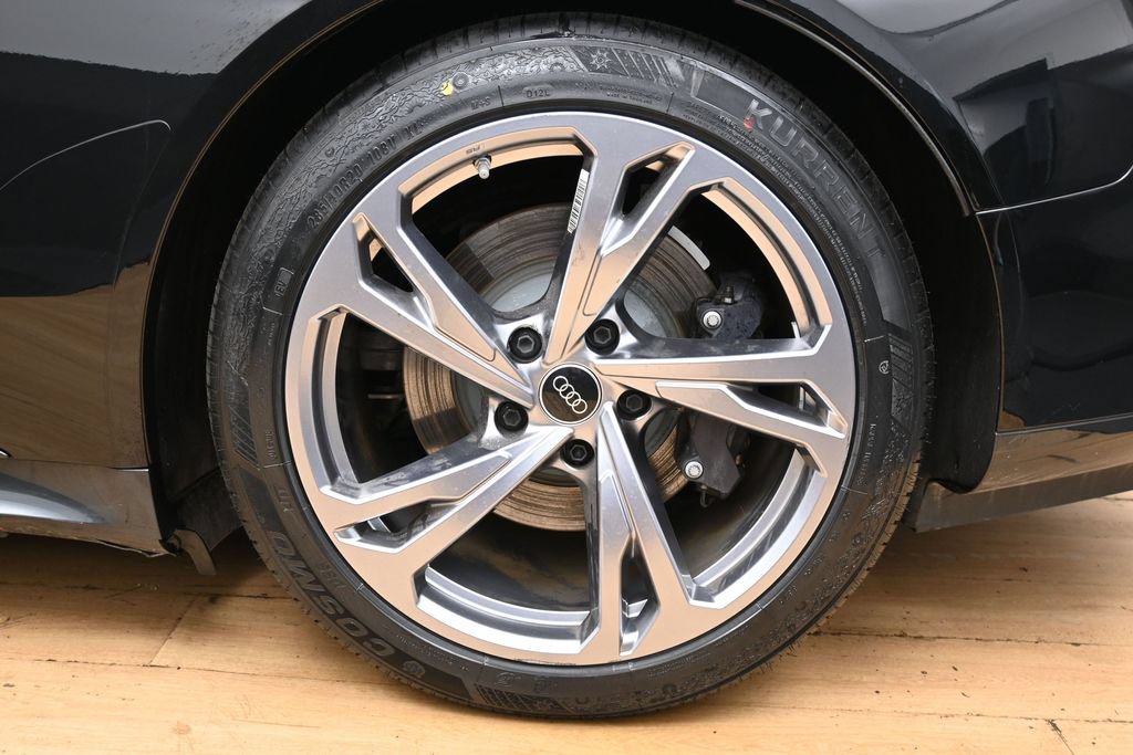 Used 2024 Audi e-tron GT Premium Plus AWD/4WD image 10