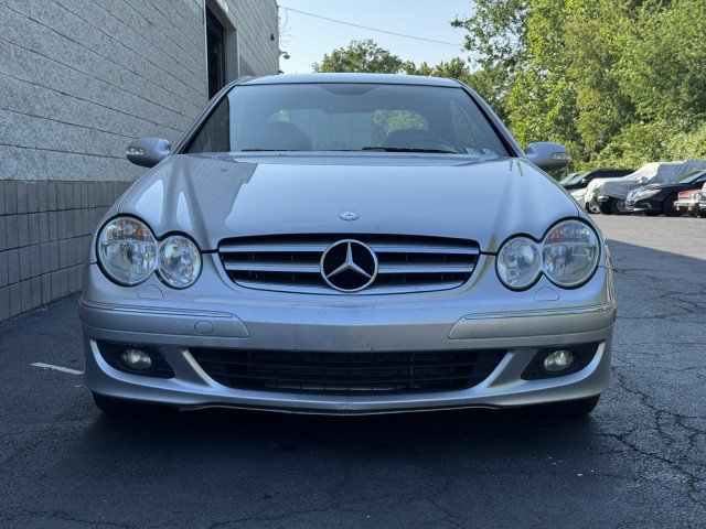 Used 2008 Mercedes-Benz CLK 350 Coupe image 4