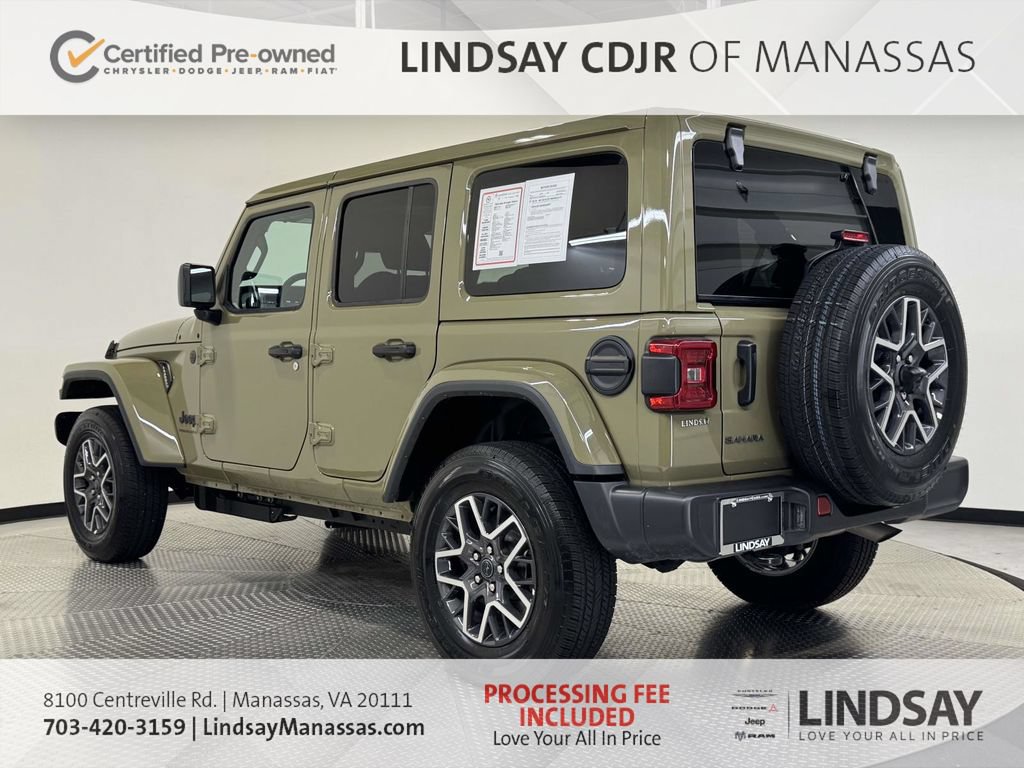 Used 2026 Jeep Wrangler Unlimited Sahara AWD/4WD image 8