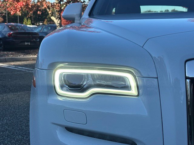 Used 2015 Rolls-Royce Ghost RWD image 11