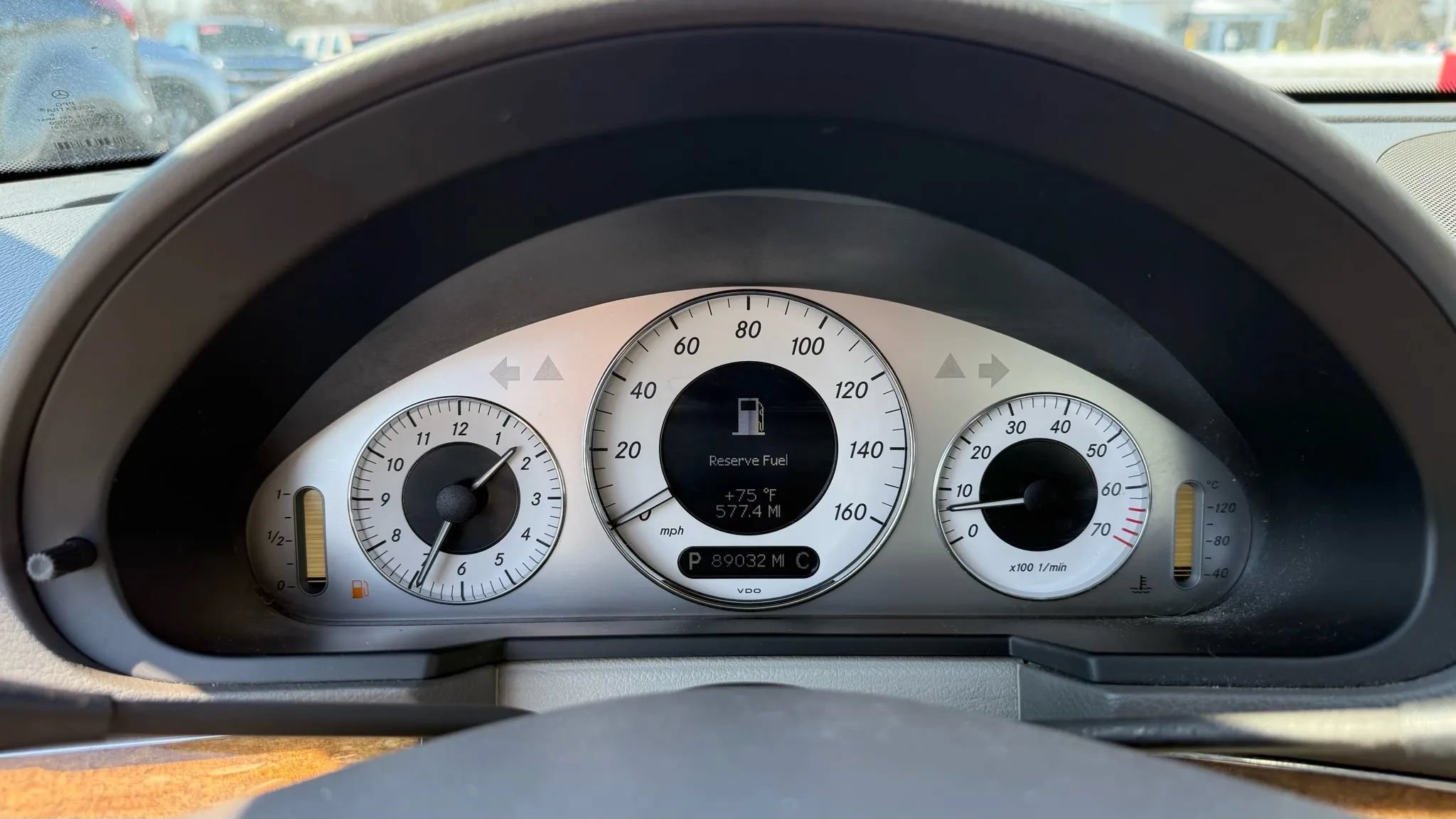 Used 2009 Mercedes-Benz E 350 4MATIC Sedan image 17