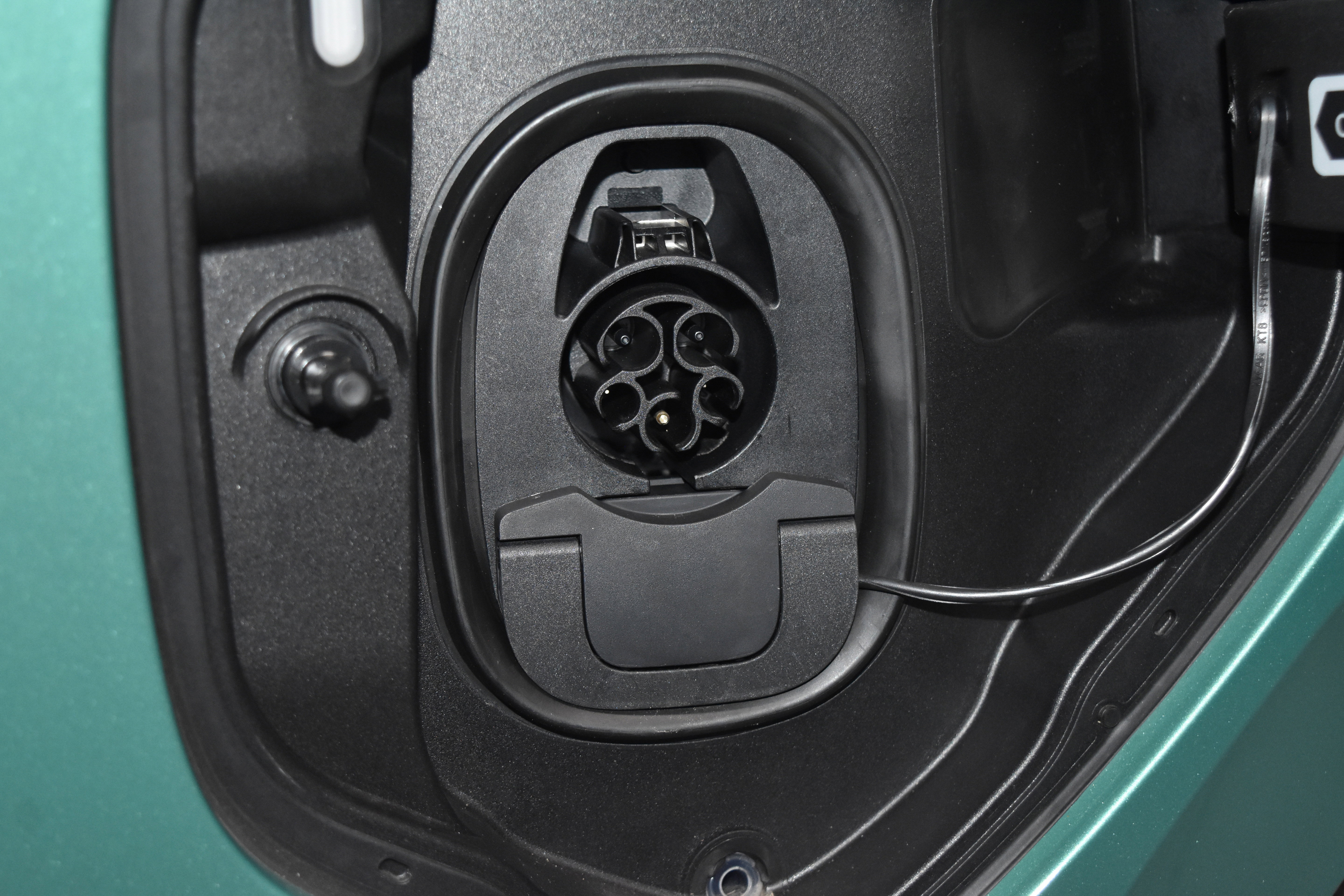 New 2025 Volkswagen ID. Buzz 1st Edition image 24