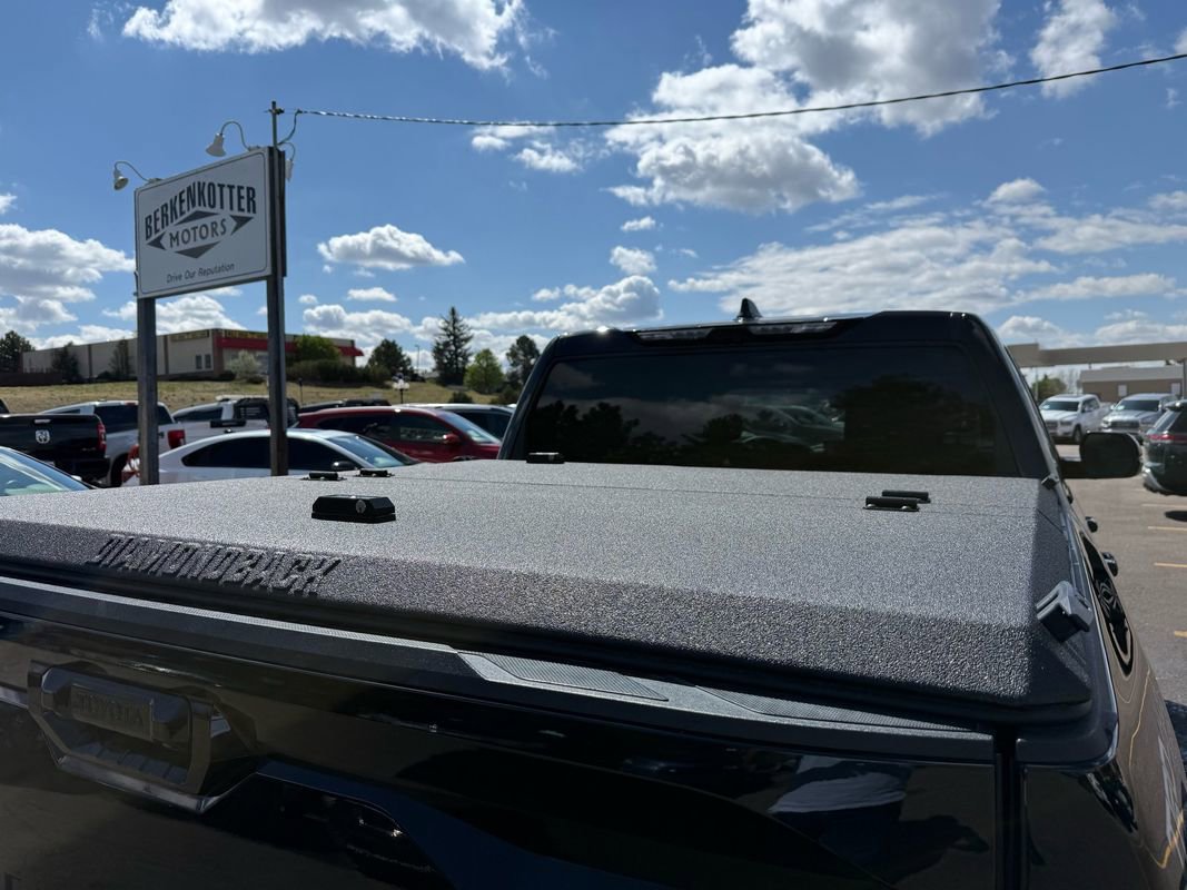 Used 2024 Toyota Tundra Limited w/ TRD Off-Road Package AWD/4WD image 15