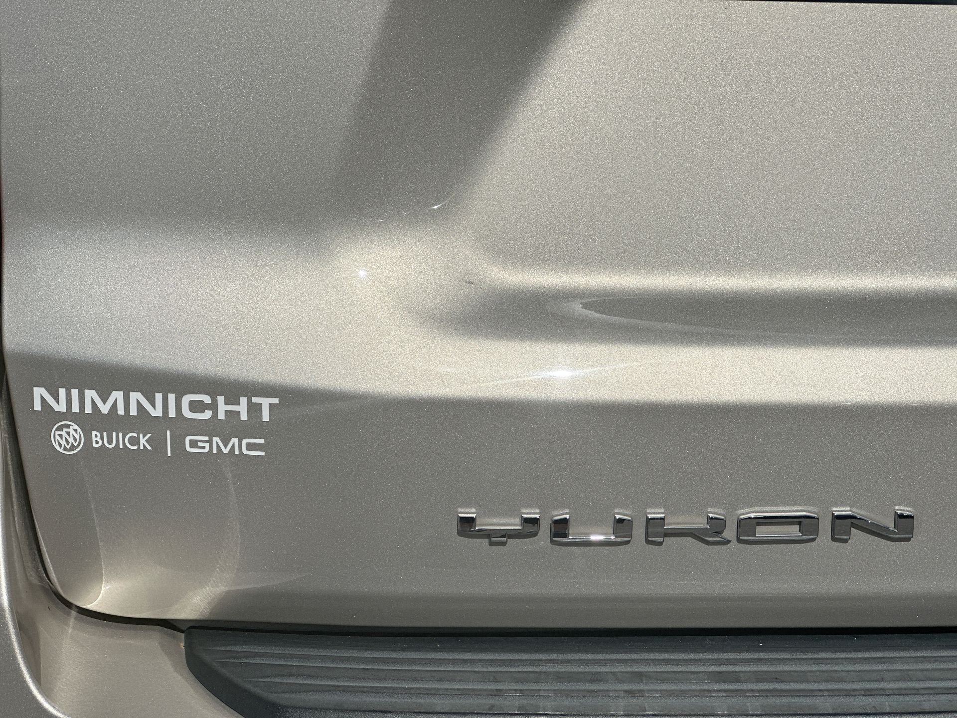 Used 2022 GMC Yukon Denali RWD image 31