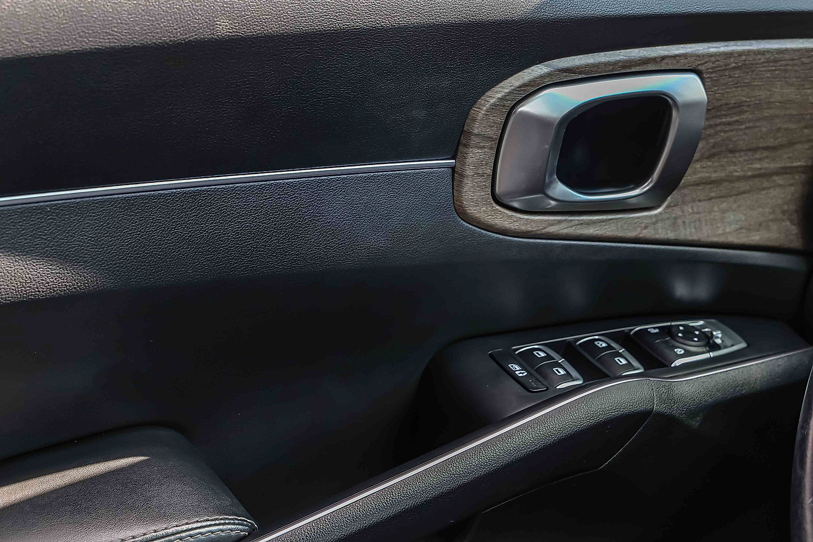 Certified 2023 Kia Sorento X-Line EX AWD/4WD image 15