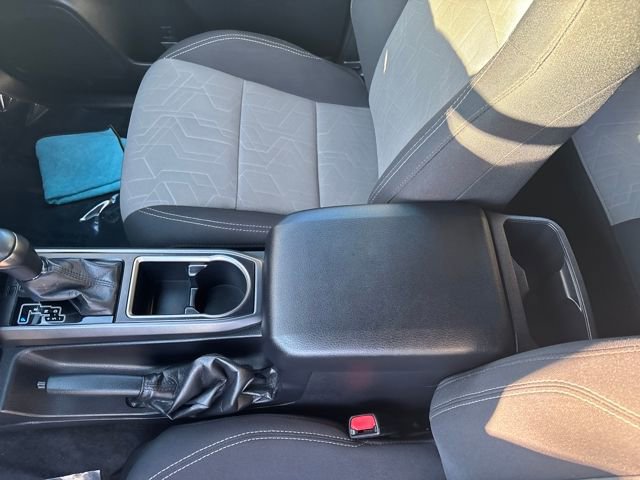 Used 2021 Toyota Tacoma TRD Off-Road w/ Technology Package image 29