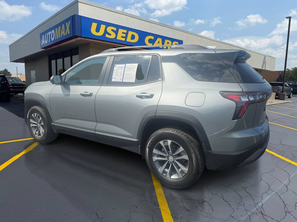 Used 2025 Chevrolet Equinox LT w/ Convenience Package II AWD/4WD image 7