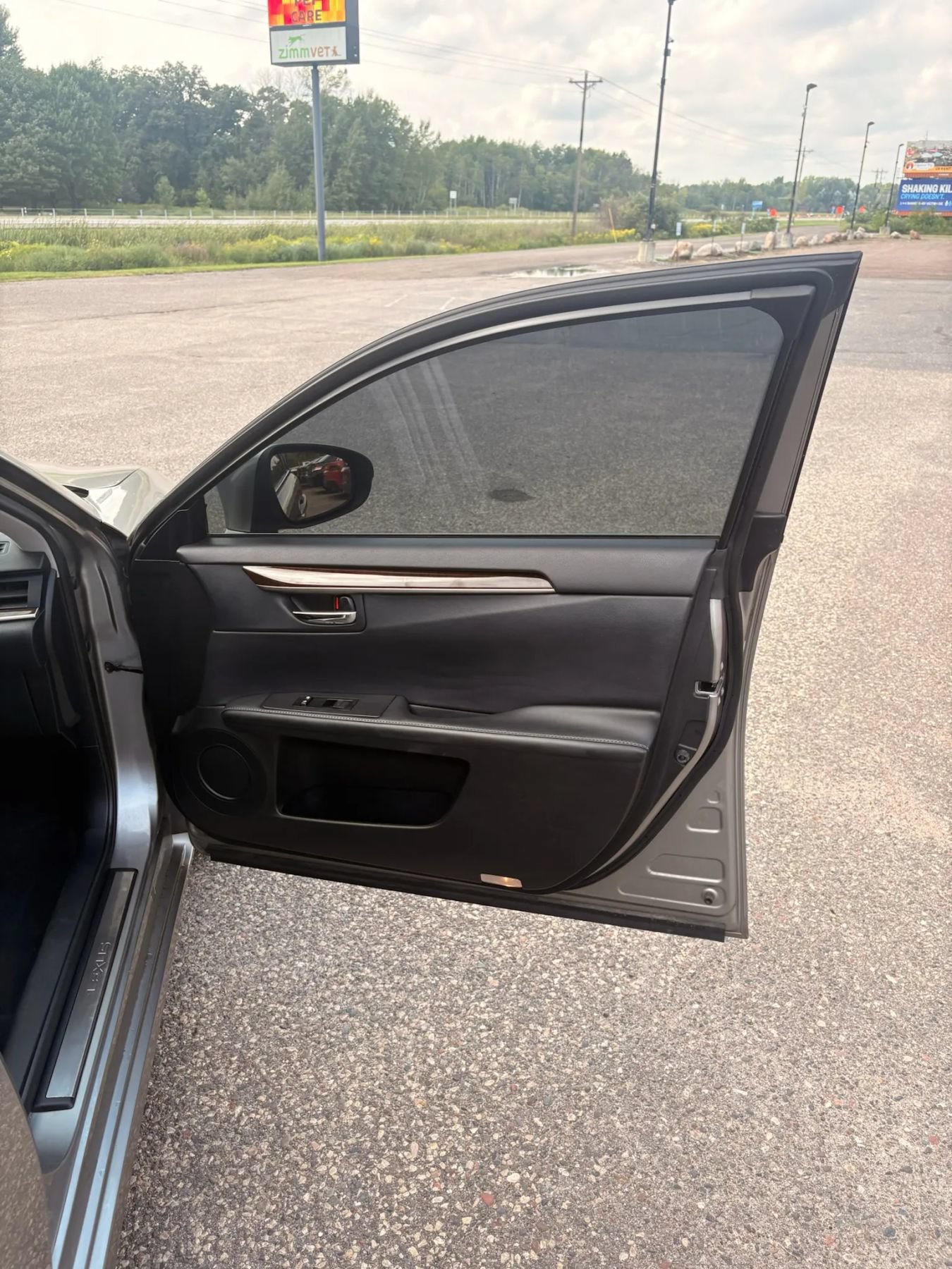 Used 2015 Lexus ES 350 w/ Luxury Package FWD image 34