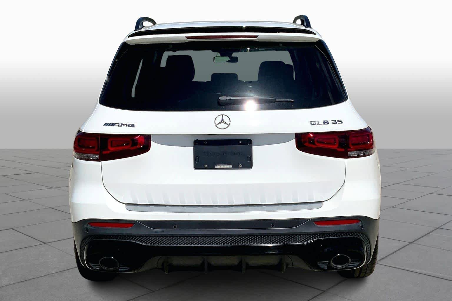 Used 2023 Mercedes-Benz GLB 35 AMG 4MATIC image 5