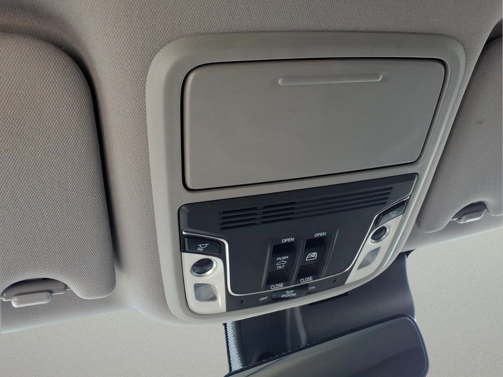 Certified 2025 Honda Ridgeline RTL image 26