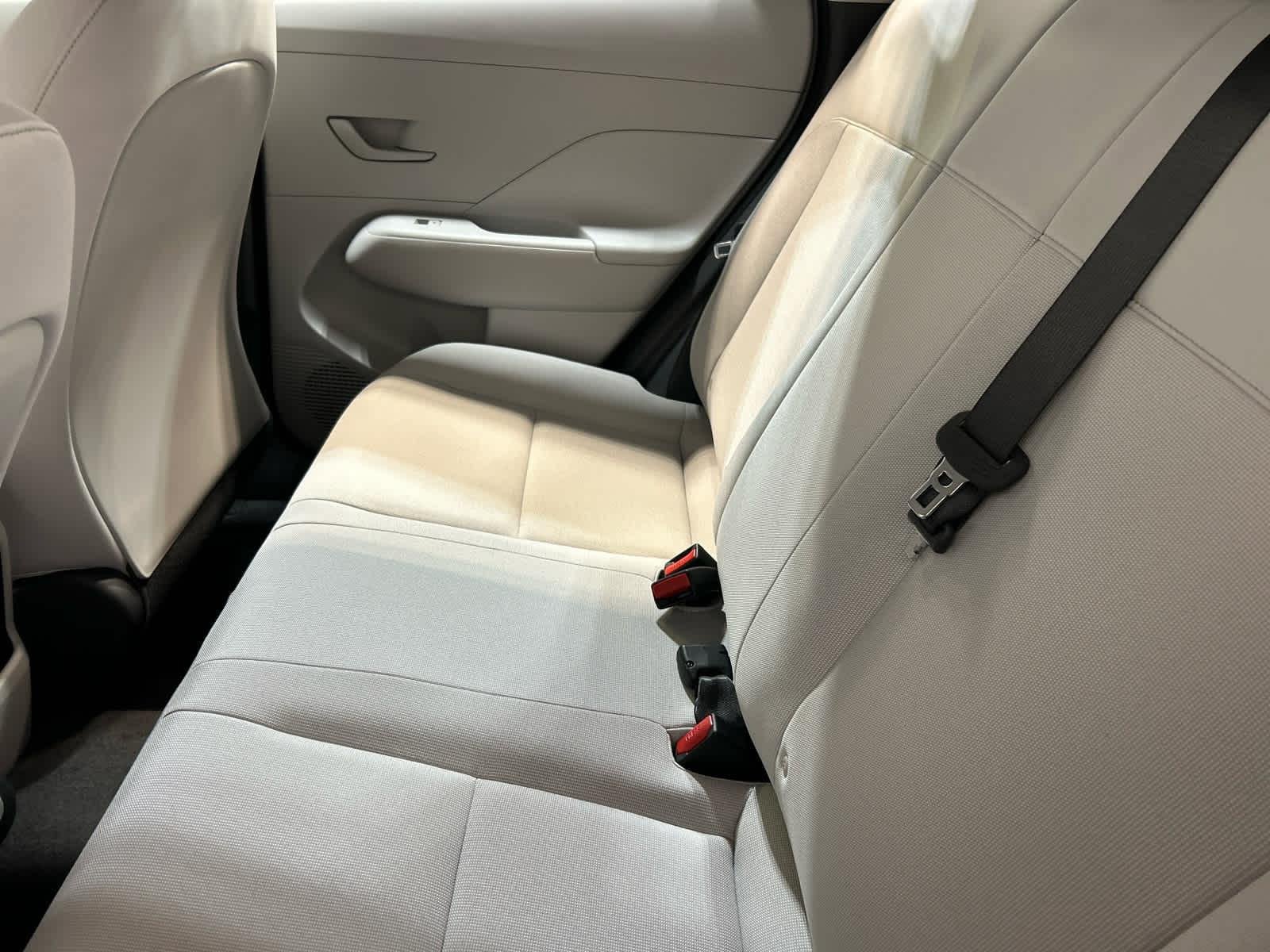 New 2027 Hyundai Kona SE AWD/4WD image 5