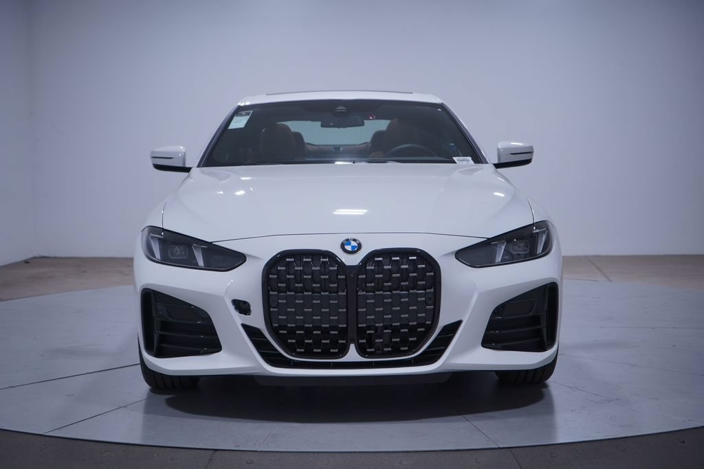 Used 2026 BMW 430i Coupe w/ M Sport Package RWD image 3