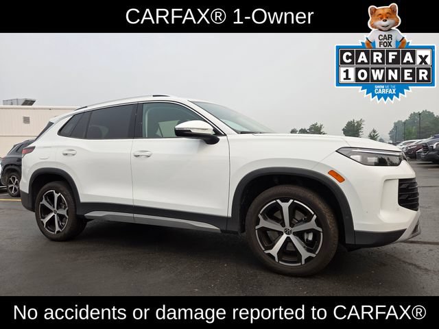 Used 2026 Volkswagen Tiguan SE AWD/4WD image 3
