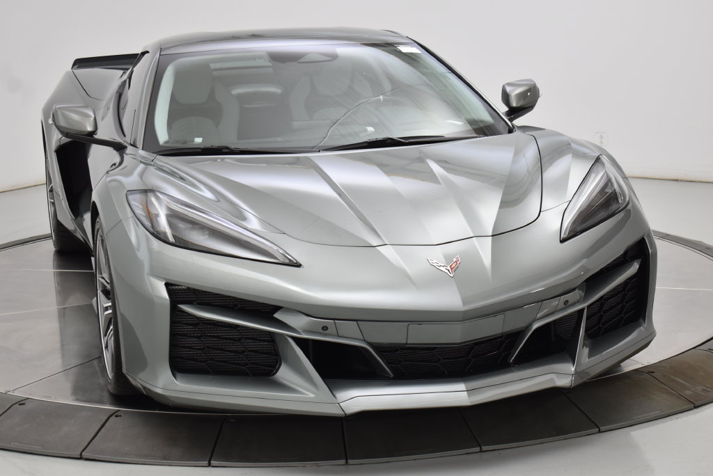 Used 2024 Chevrolet Corvette Z06 RWD image 22
