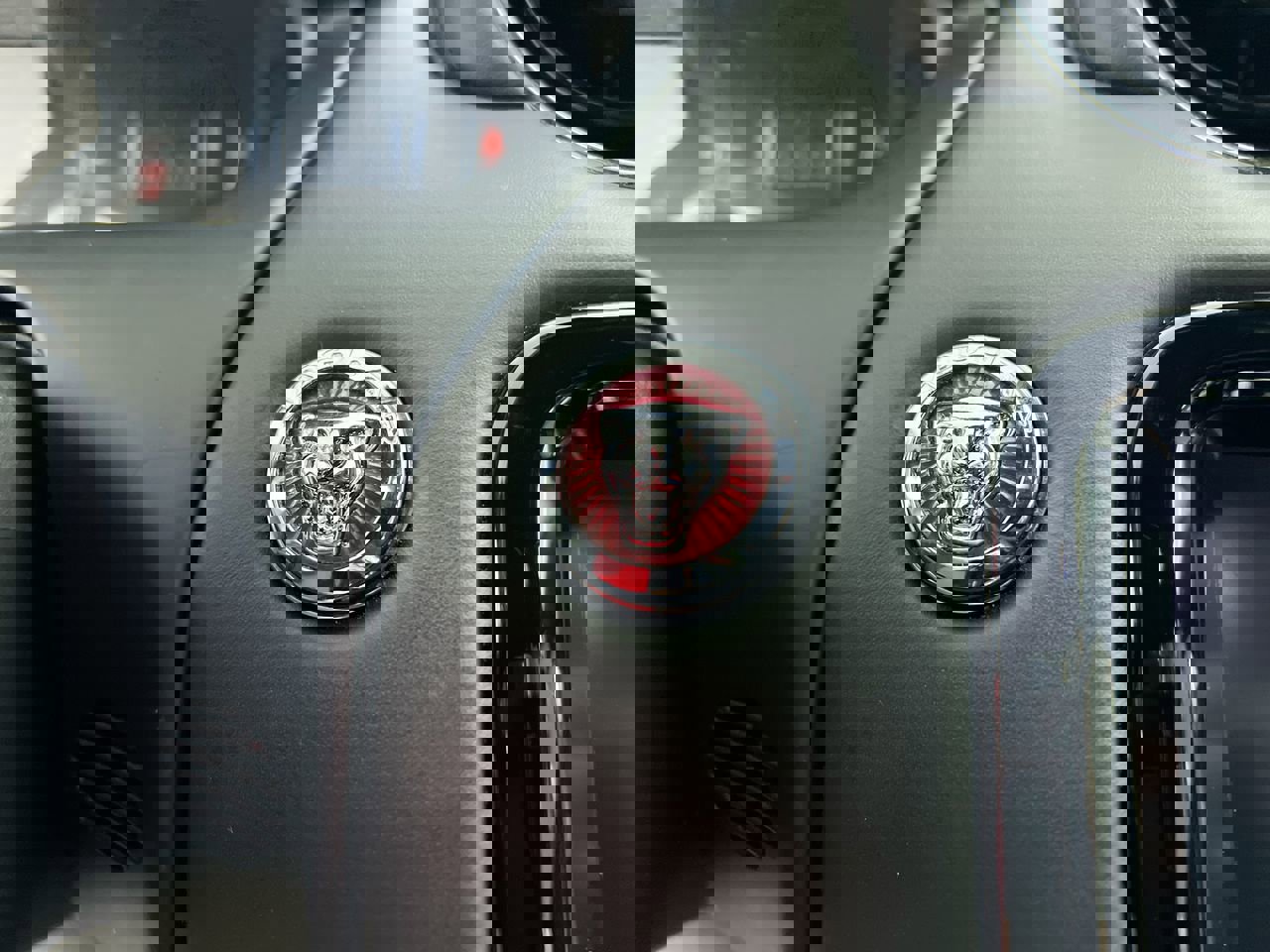 Used 2018 Jaguar XJ L Portfolio image 21