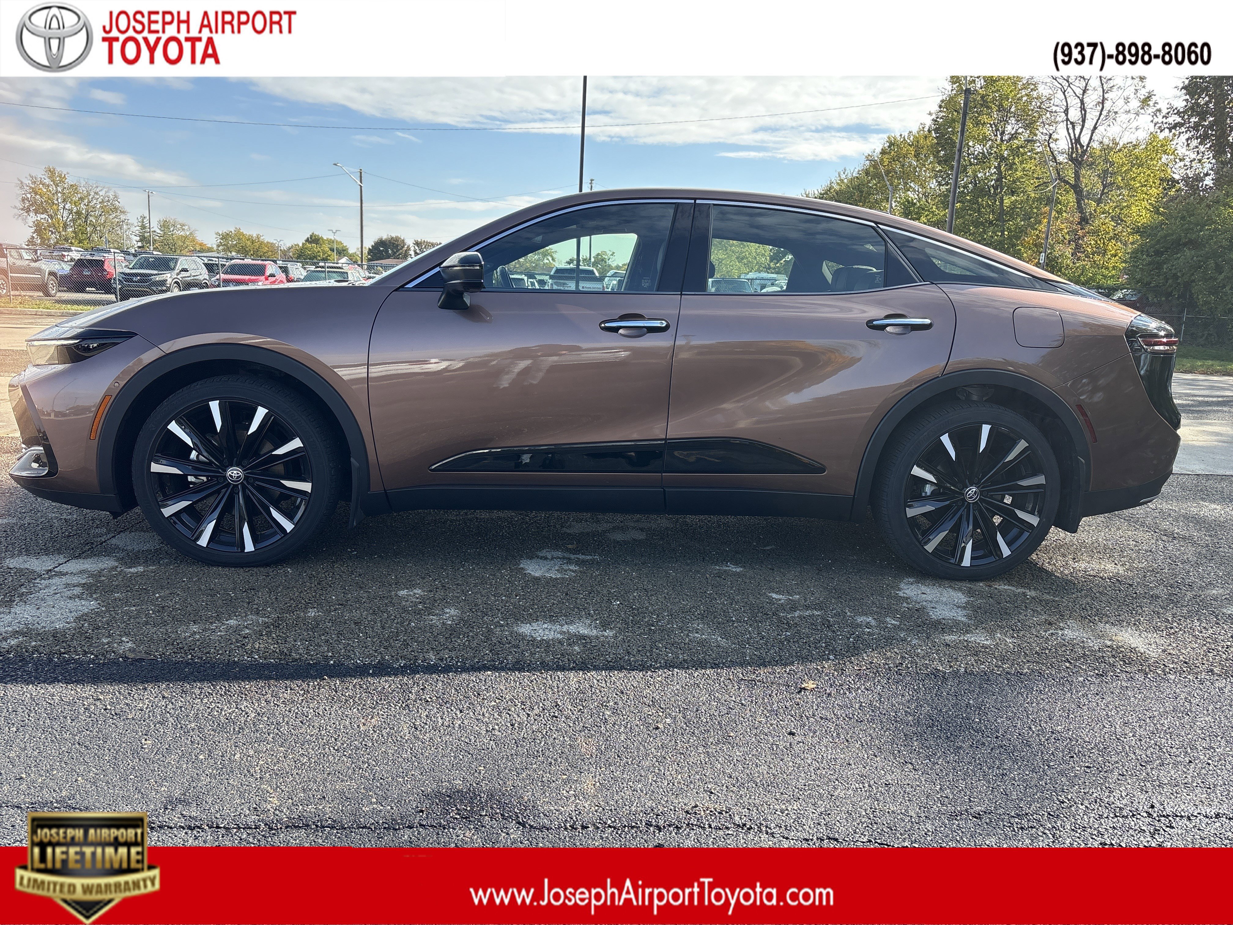 Used 2023 Toyota Crown Platinum