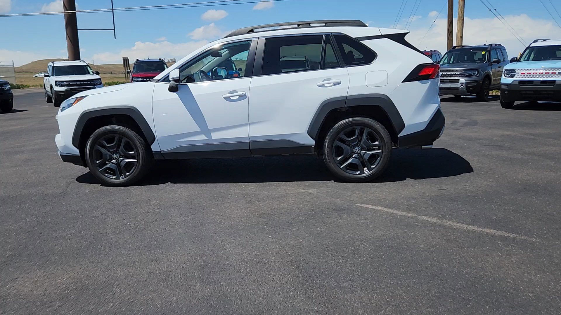 Used 2024 Toyota RAV4 Adventure AWD/4WD image 2