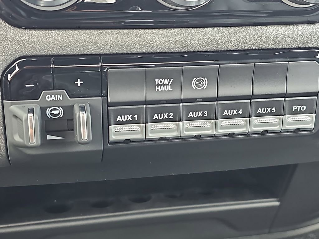 New 2026 RAM 5500 Tradesman image 22