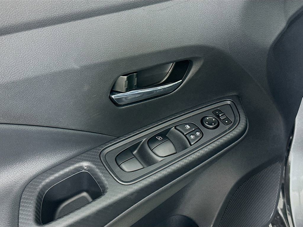 New 2025 Nissan Versa SV w/ Trunk Package image 22