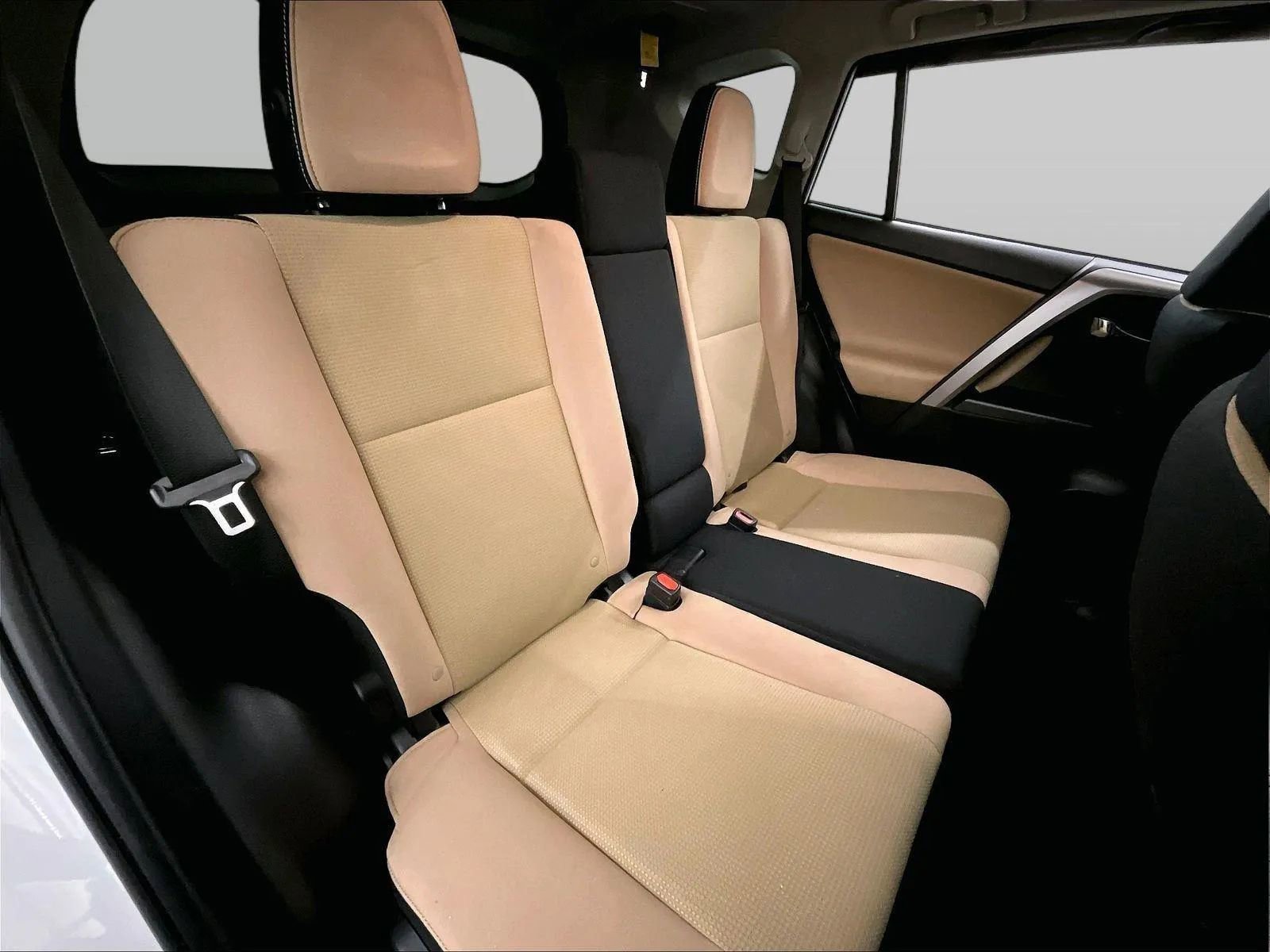 Used 2017 Toyota RAV4 XLE w/ Premium Special Value Package image 26