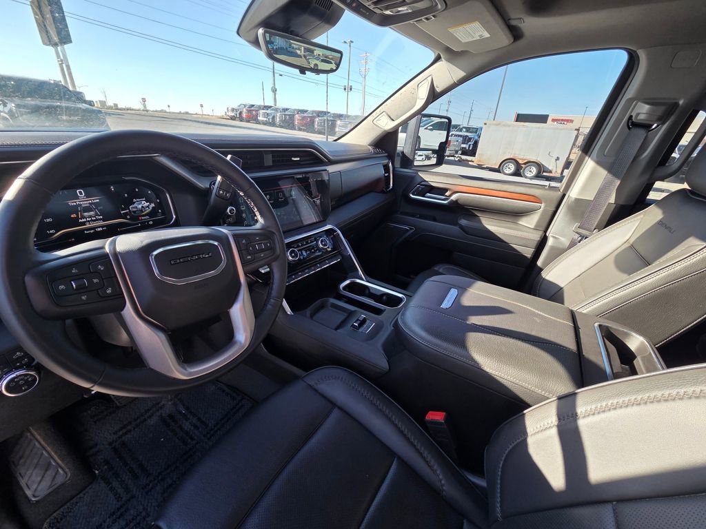 Used 2025 GMC Sierra 2500 Denali w/ Denali Reserve Package image 10