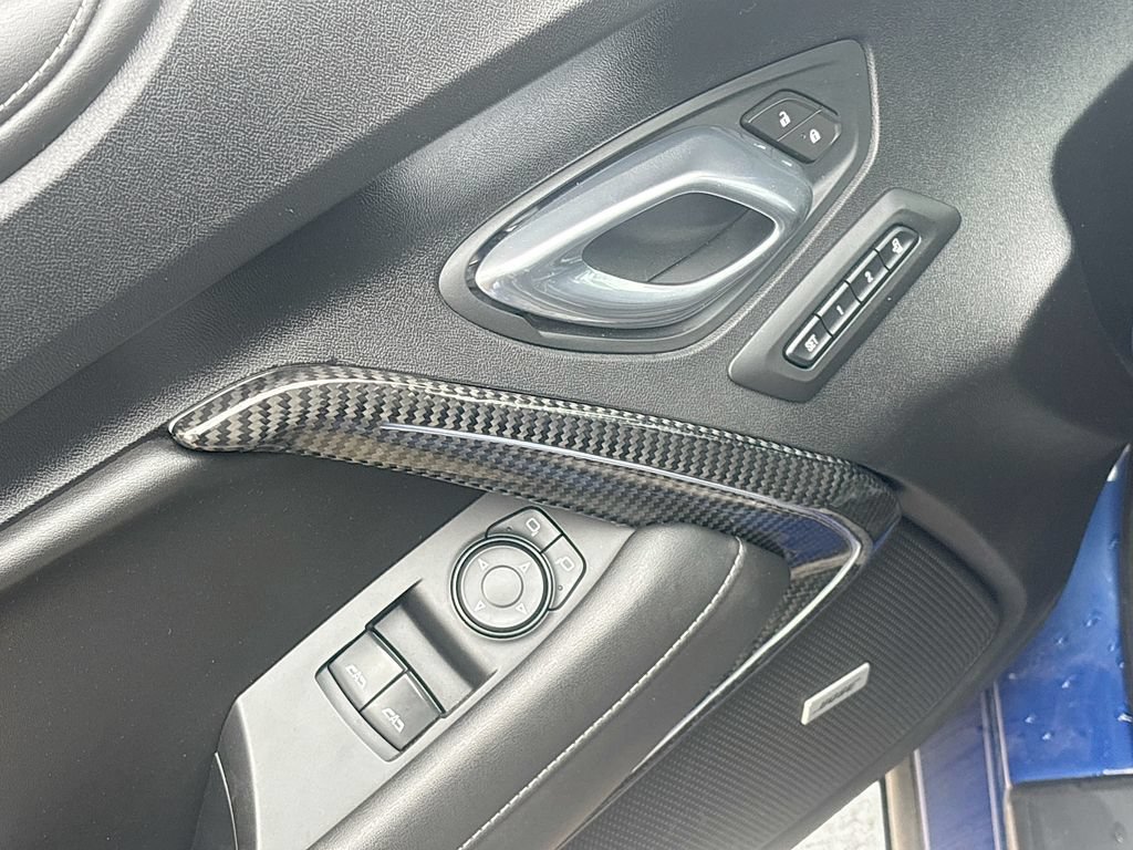 Used 2020 Chevrolet Camaro SS RWD image 18