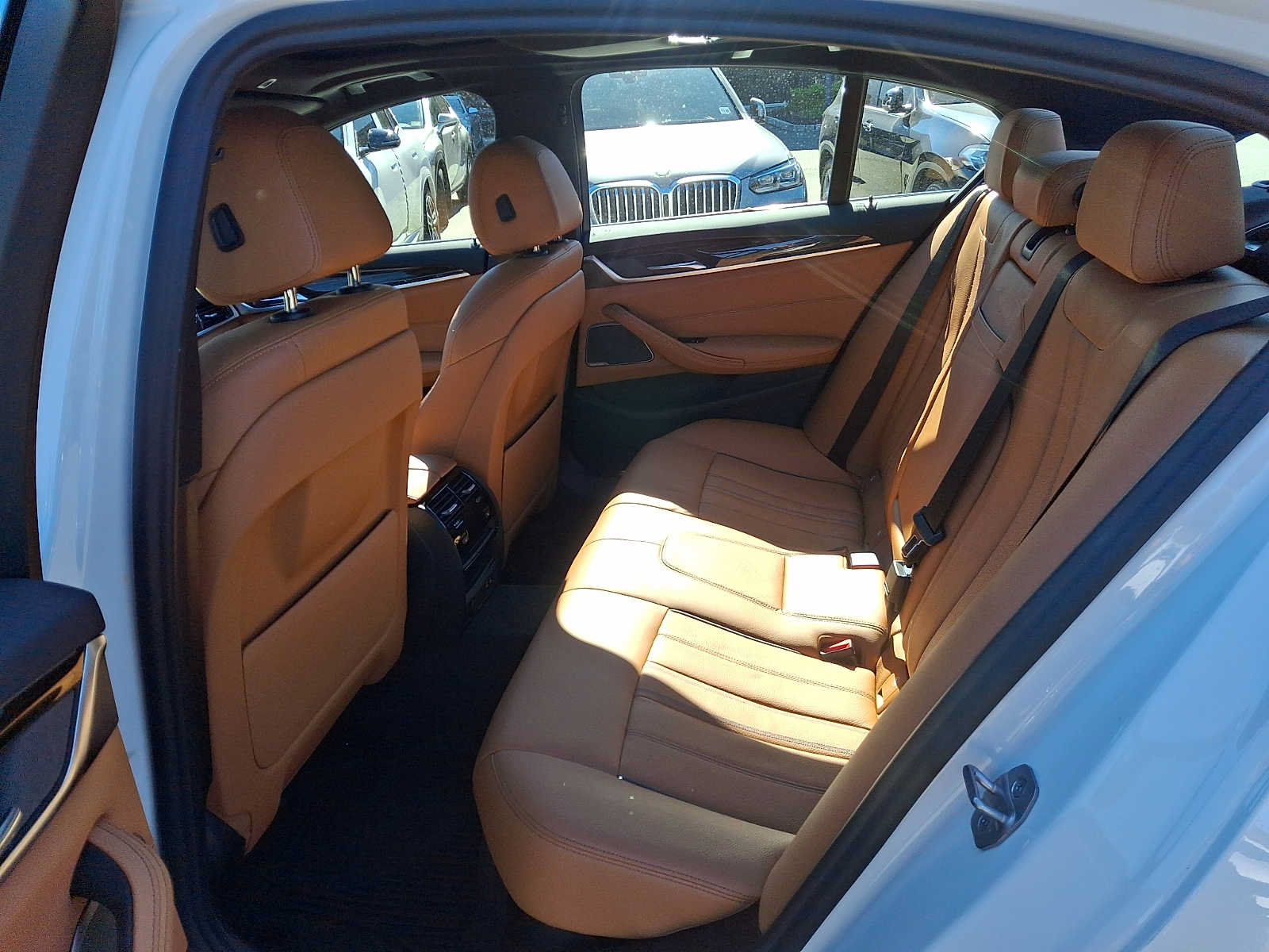 Used 2022 BMW 540i xDrive w/ Premium Package AWD/4WD image 11