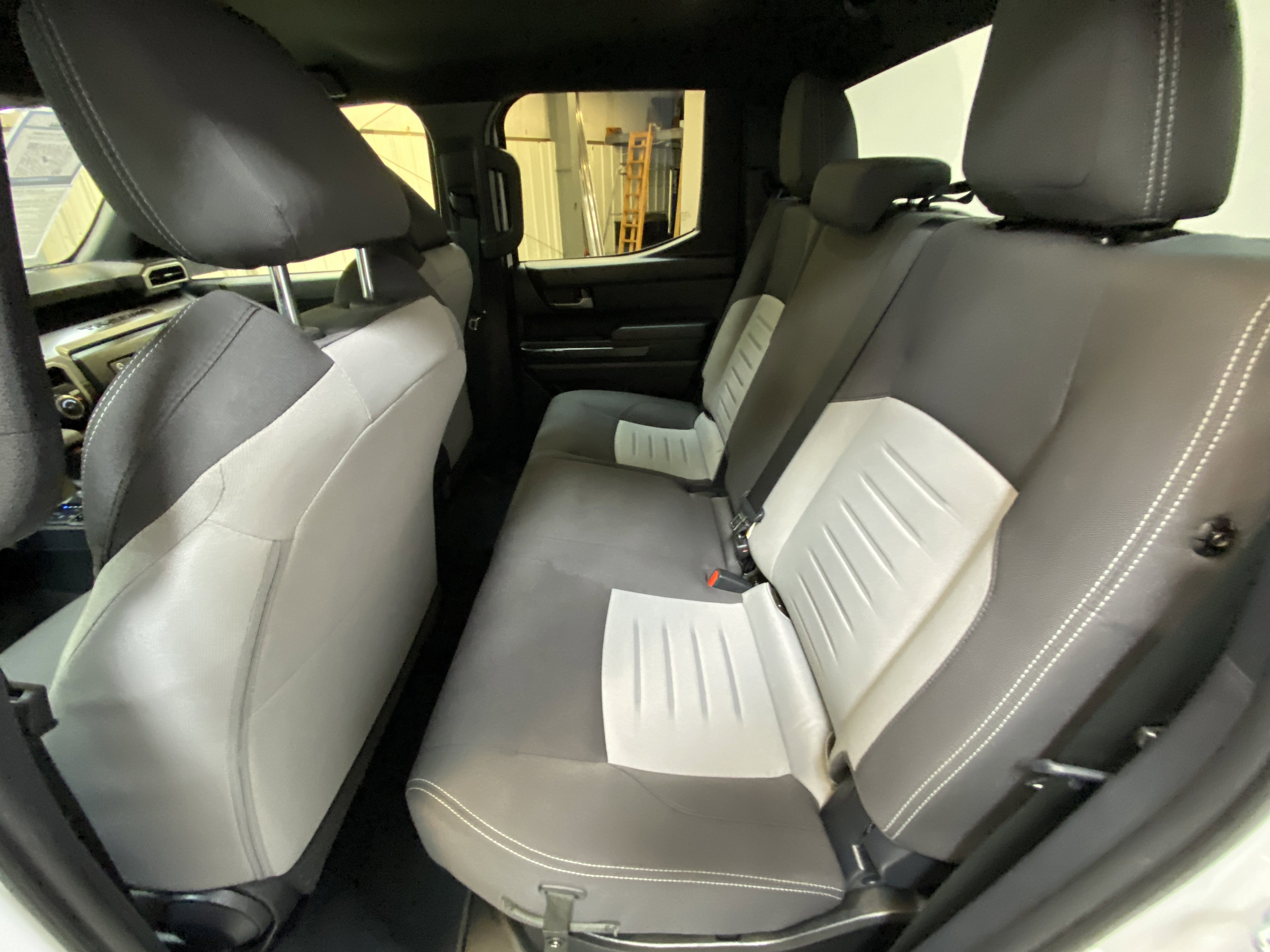 Used 2025 Toyota Tacoma TRD Off-Road image 25