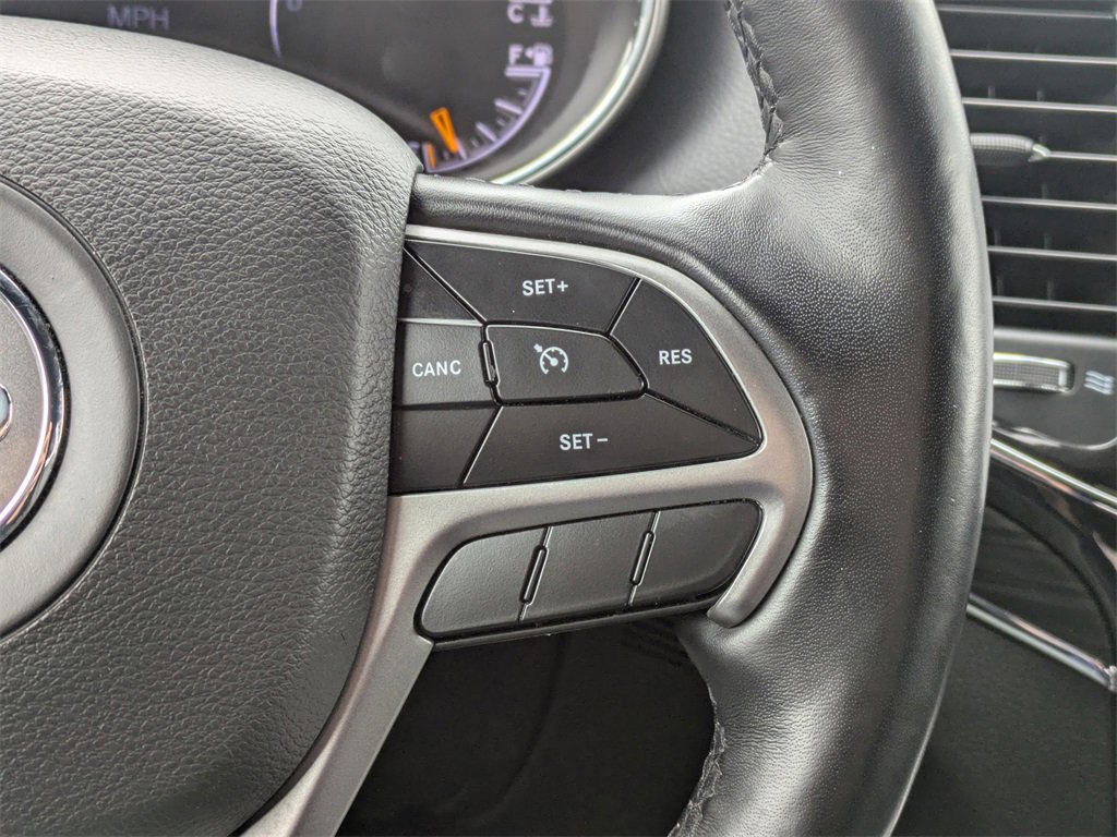 Used 2022 Jeep Grand Cherokee Limited image 26